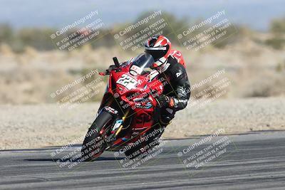 media/Dec-04-2025-Racers Edge (Thu) [[5ebc9f124d]]/2-A Group/6-Session 3 (Turn 15 Exit)/